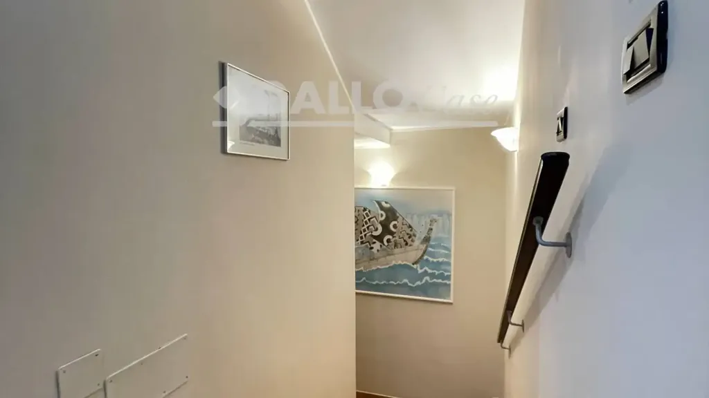Pièces - Elegant Villa with Garden in Zumpano