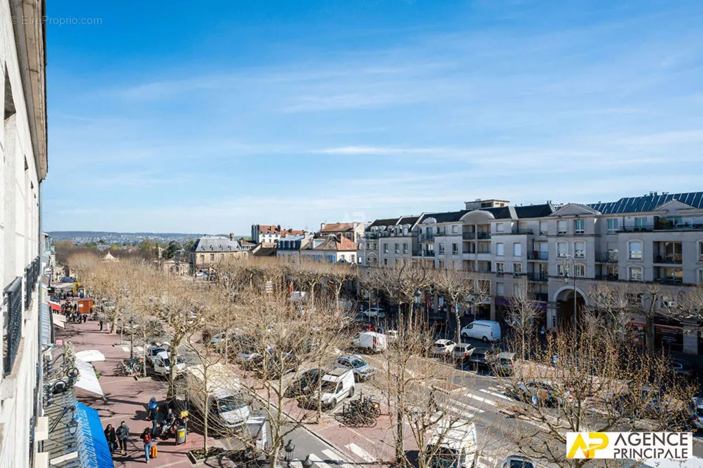 Extérieur - Appartement avec Vue Dégagée au Centre de Maisons-Laffitte