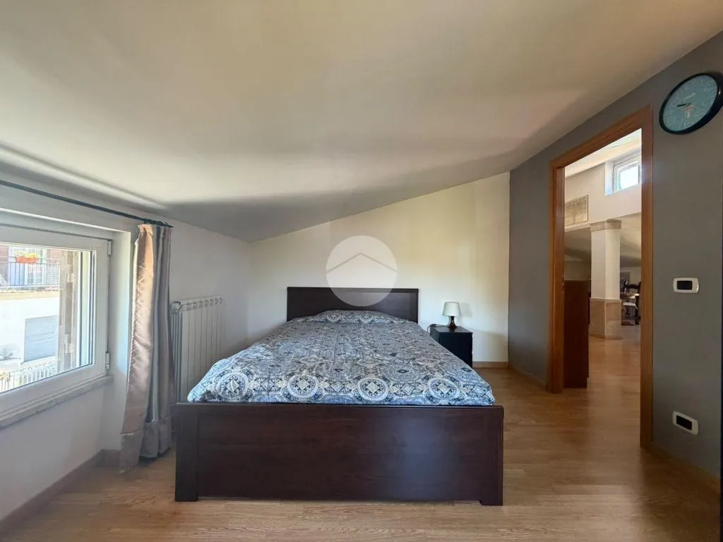 Magamistoad - Rustic Apartment with Balcony in Nerola