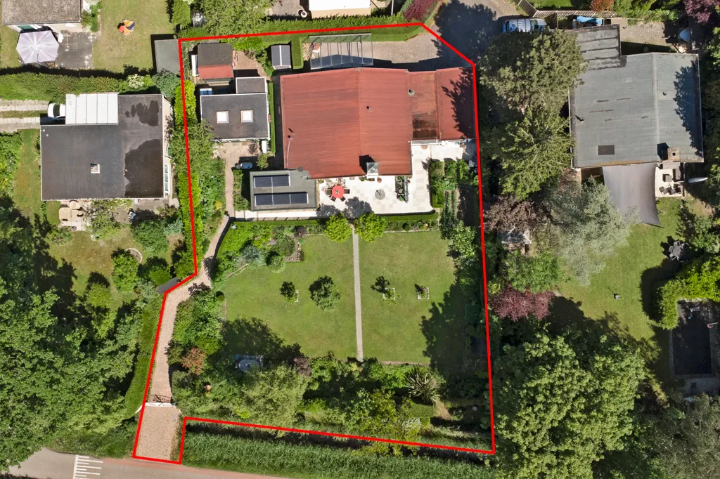 Õhuvaade - Modernised Bungalow with Garden in Kortgene