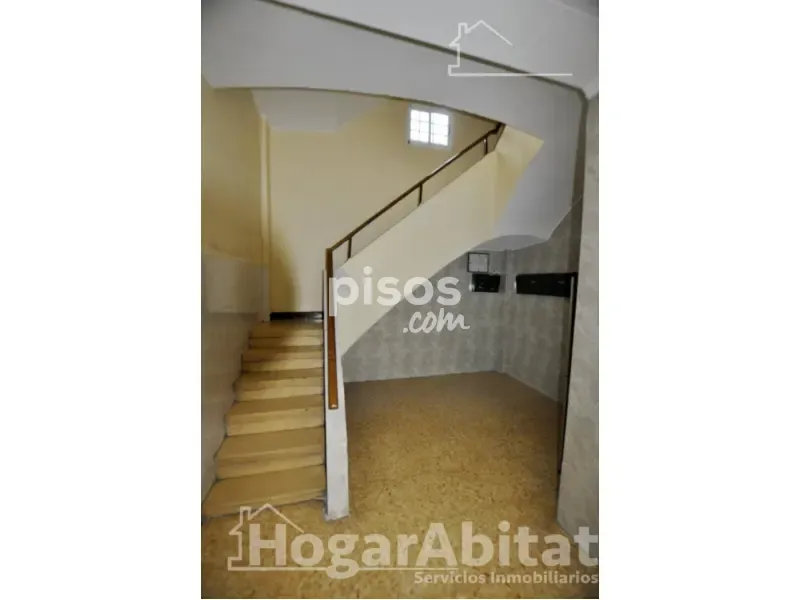 Toad - Bright Flat with Balcony in Xirivella