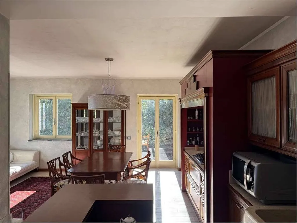 Köök - Luxury Villa with Lake View in Belgirate