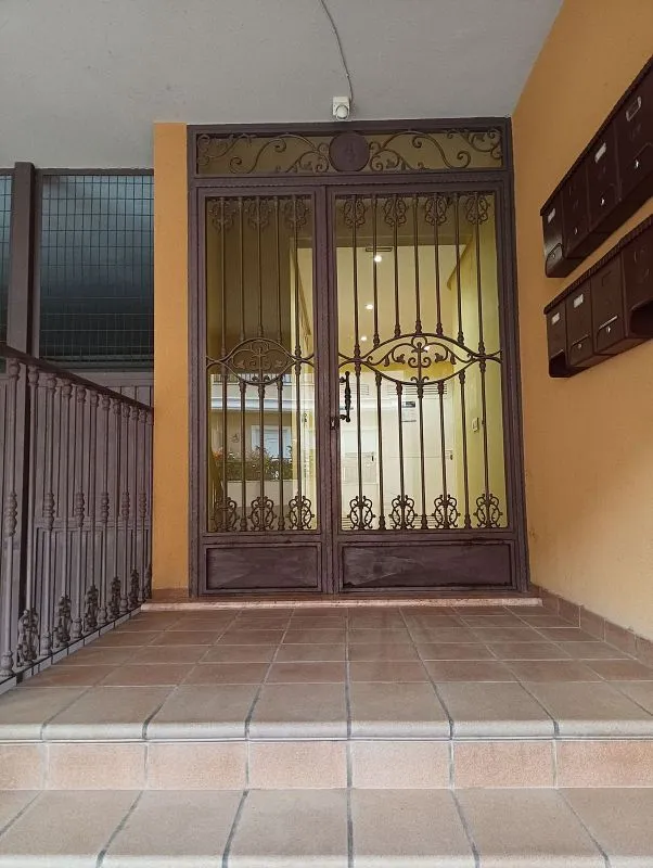 Esik - Apartment with Terrace and Garage in Catral
