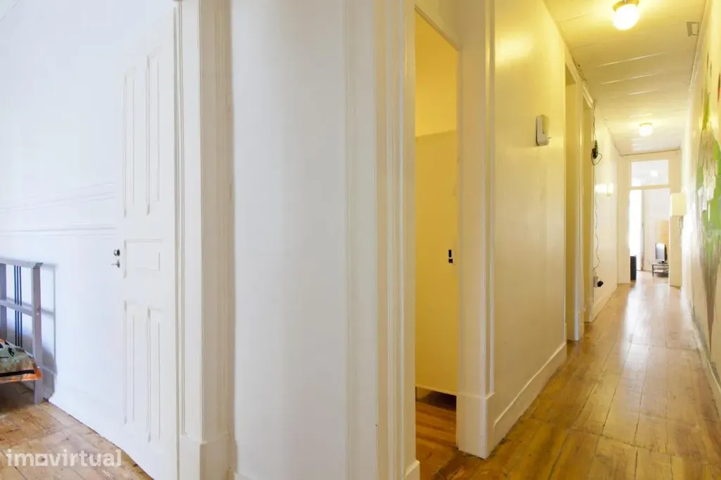 Hallway - Private Room in Arroios, Lisbon
