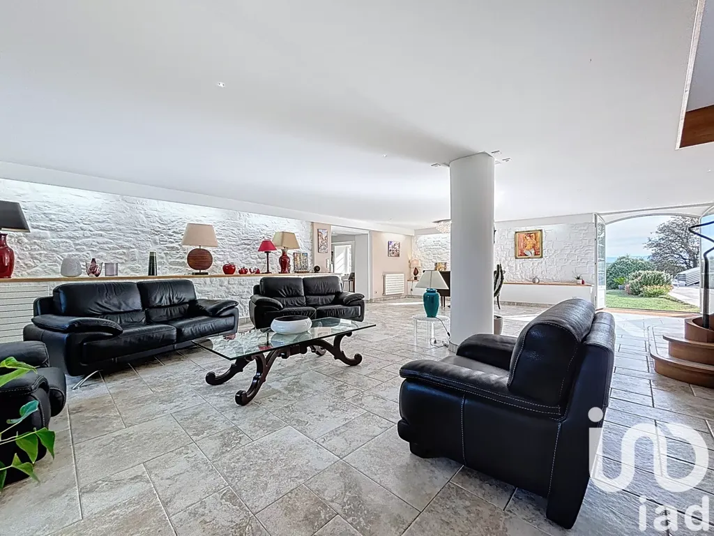 Elutuba - 18th Century Estate with Panoramic Views in Aude