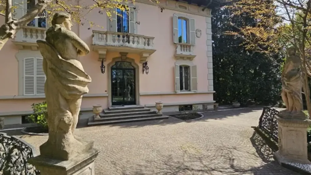 facade
