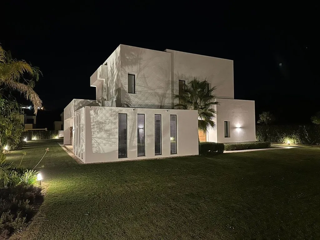 Välivaade - Detached Villa with Pool in Mijas Golf