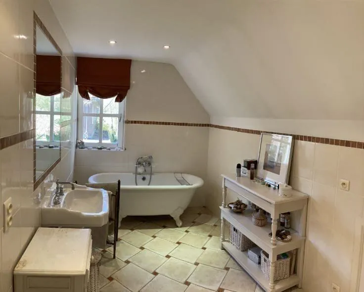 5-bedroom house in BE