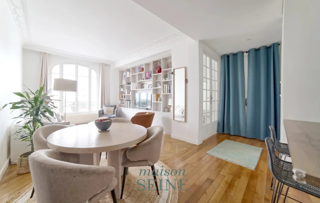 Söögituba - 5-toaline korter asukohas Neuilly-sur-Seine