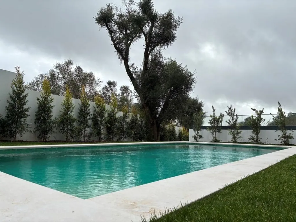 Piscine - Luxury Semidetached House with Pool in Cascais