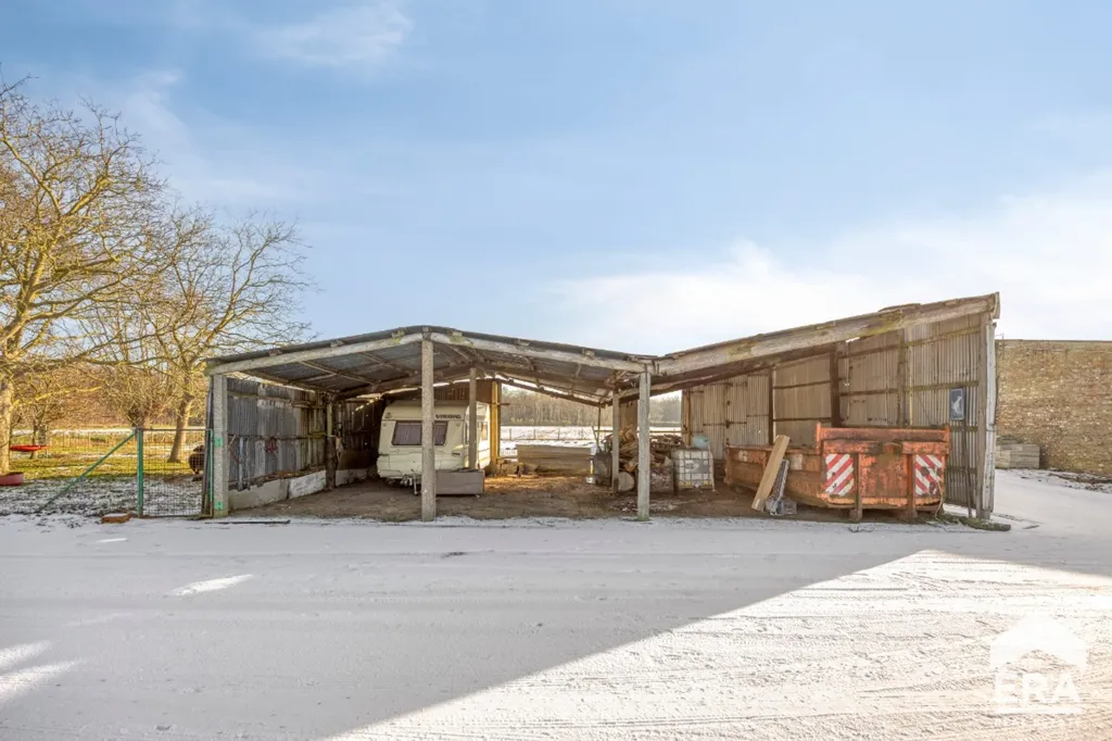 Garage - Maison 4 Façades avec Dépendances à Jabbeke