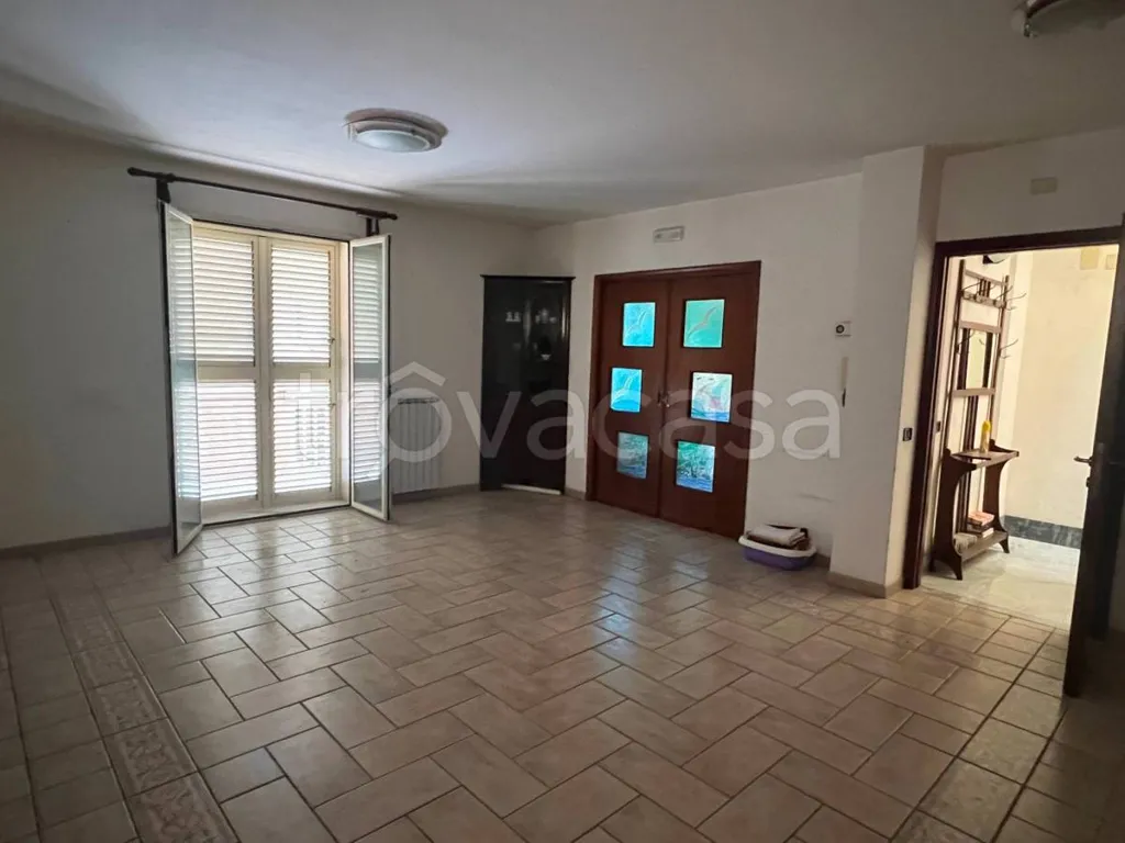 Entrée - Independent House with Balcony in Licata