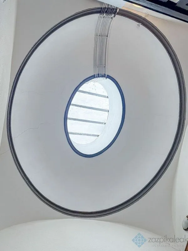 Stanze - Apartment with Balcony in Bilbao's Casco Viejo