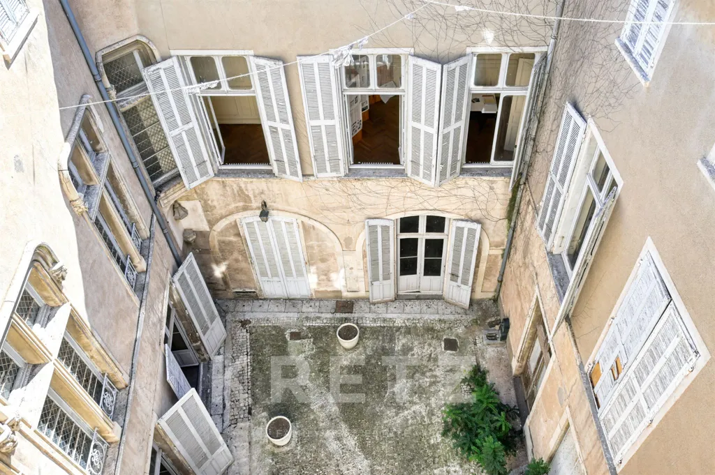 Jardin - Hôtel Particulier Historique avec Patio à Béziers