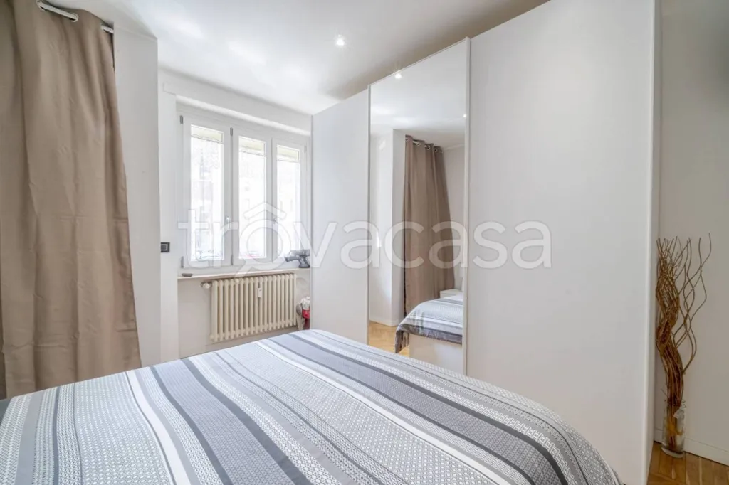 Magamistoad - Rusticated Flat with Balcony in Torino