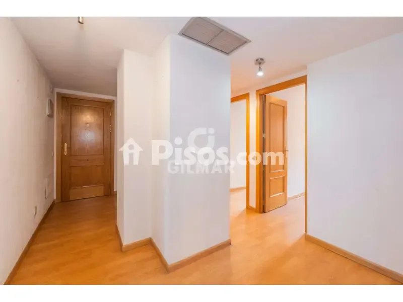 Entrée - Apartment with Pool in Sanchinarro, Madrid