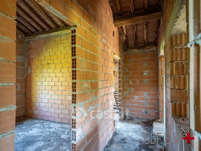Stanze - Rustic Casale to Complete in Montieri