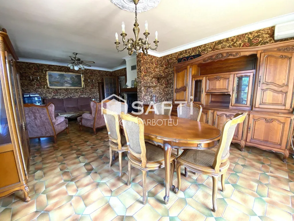 Dining Room - Rustic House with Pool near Perpignan