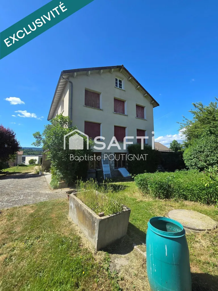 Välivaade - House with Constructible Land near Ambert Centre
