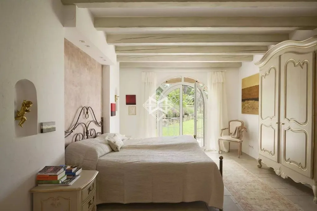 Chambres - Villa Luxueuse avec Vue Mer à Cannes