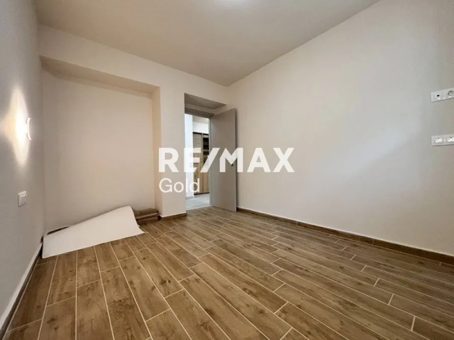 Toad - Renovated Studio with Balcony in Thessaloniki