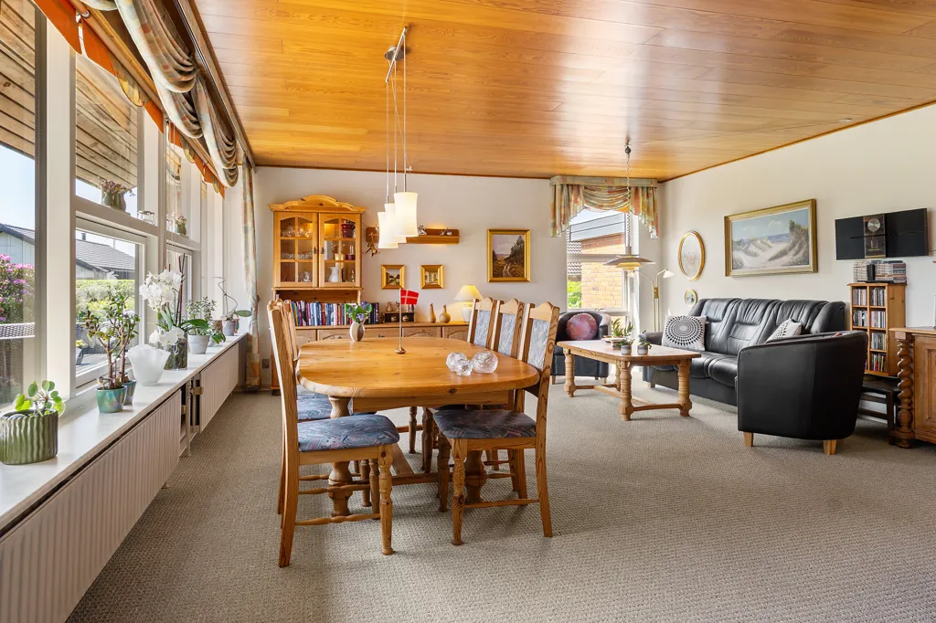 Dining Room - Fenced Villa with Garden in Vildbjerg