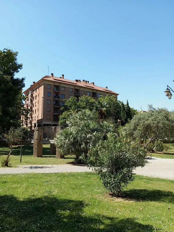 Modernised Flat with Balcony in La Magdalena