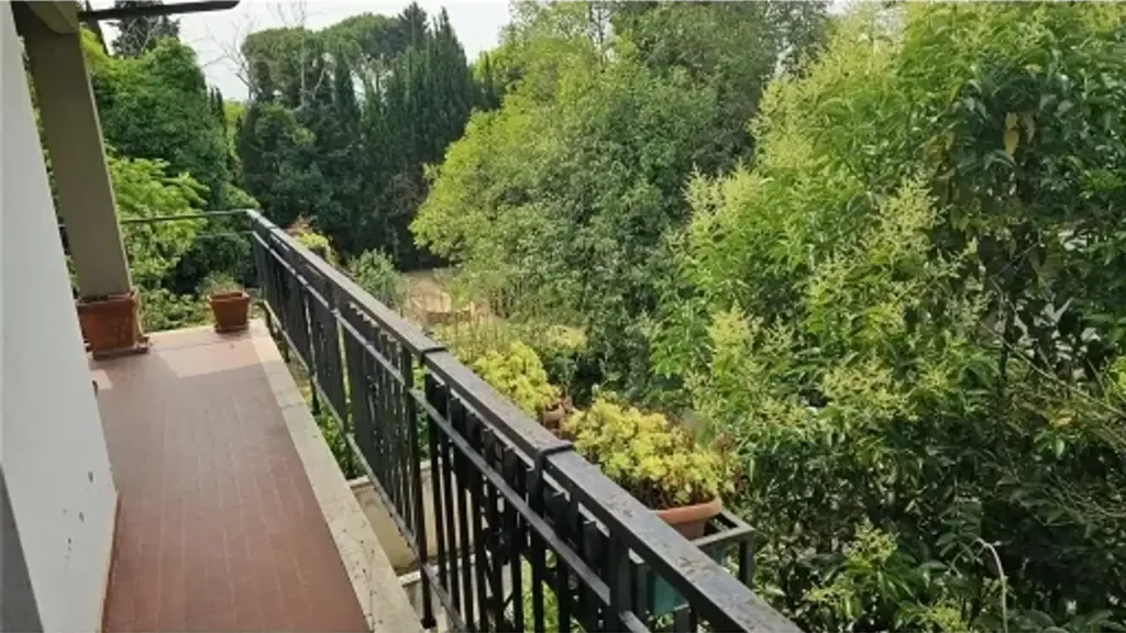 Balcon - Refined Apartment with Terraces in Florence
