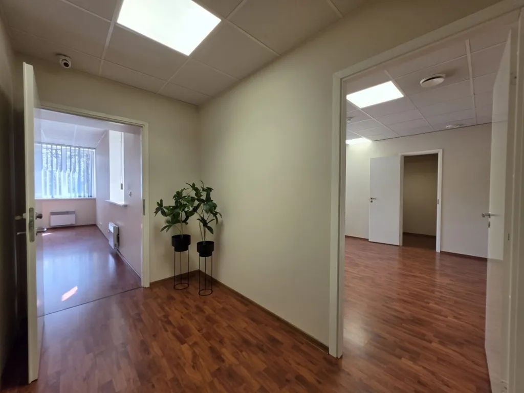 Hallway - Office Space with Good Visibility in Kristiine