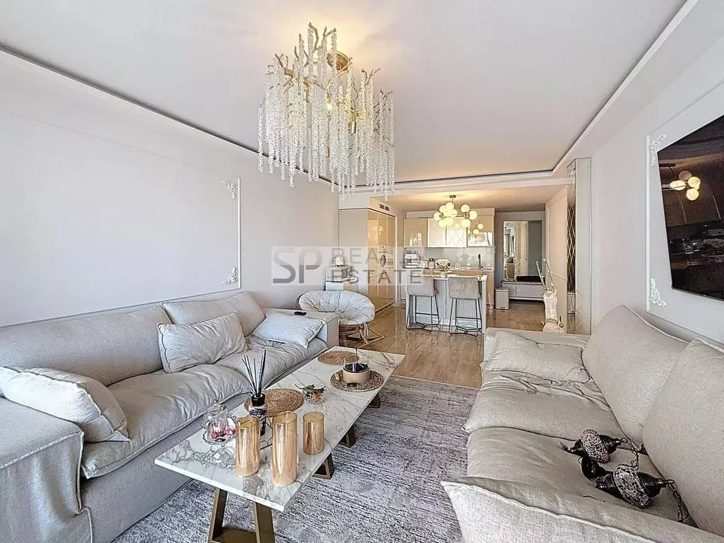 Séjour - Appartement Luxueux avec Terrasse à Cannes