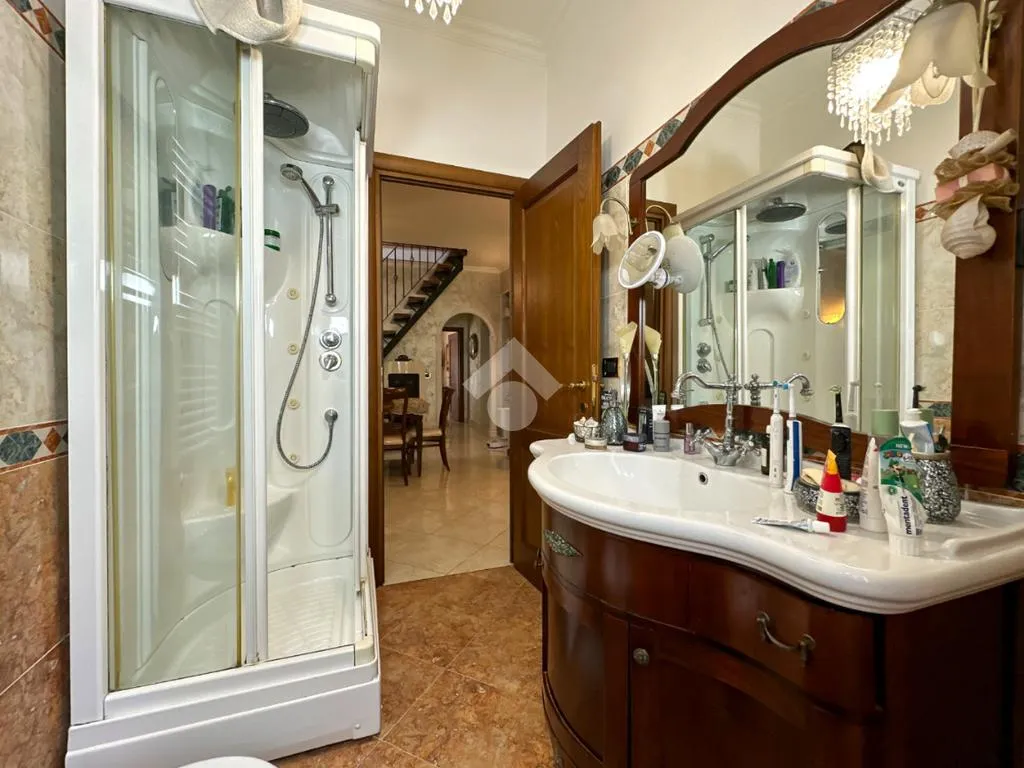 Salles de bain - 4-Room Apartment with Balcony in Monte Compatri