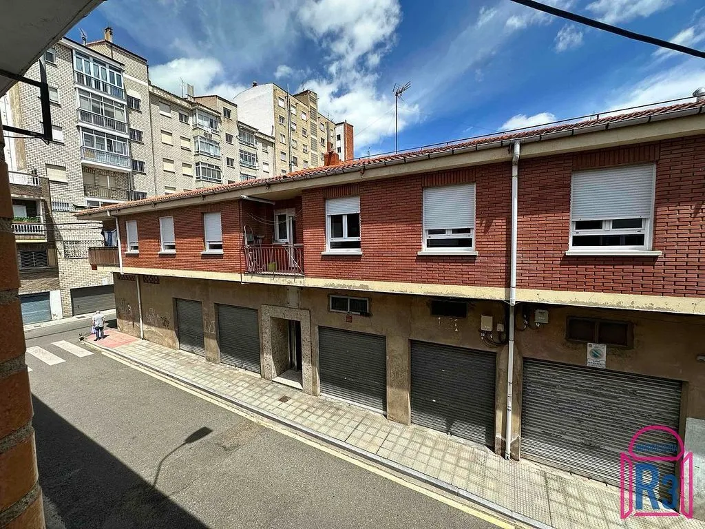 Extérieur - 3-Bed Flat with Terrace in San Esteban