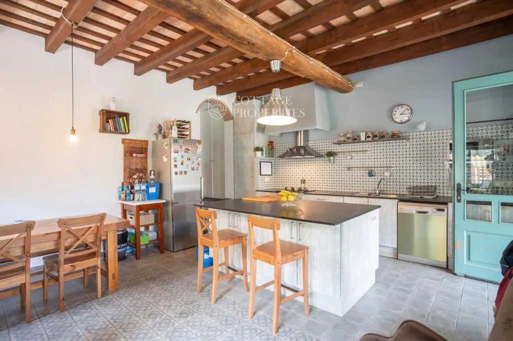 Cuisine - Sustainable Farmhouse with Panoramic Views in Pla de l'Estany