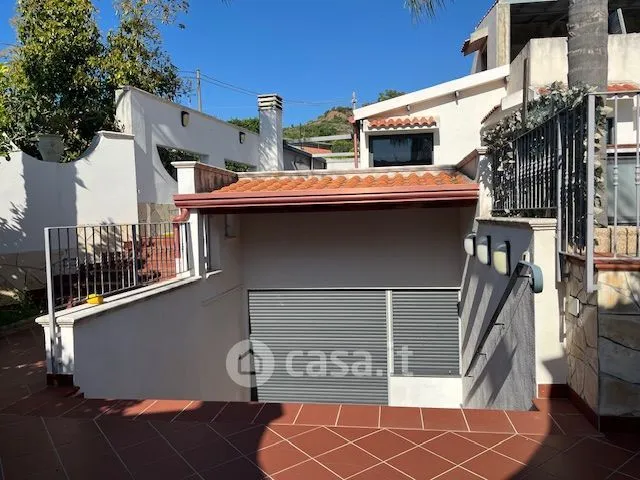 Terrass - Rustic Villa with Garden in Saponara