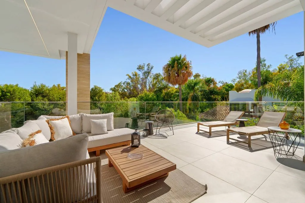 Terrass - Luxury Villa with Infinity Pool in Marbella