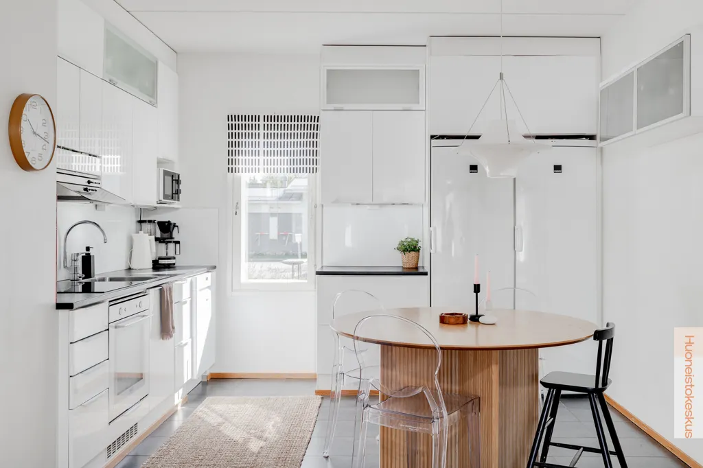 Cuisine - Spacious Terraced House with Garden in Oulu