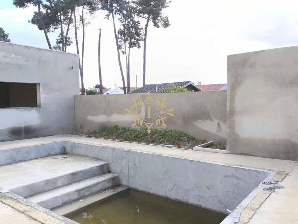 Bassein - Luxury Isolated House with Pool in Azeitão