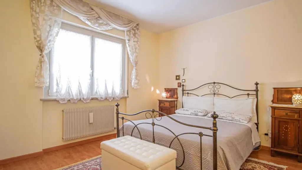 Magamistoad - Villa with Garden in Gonars