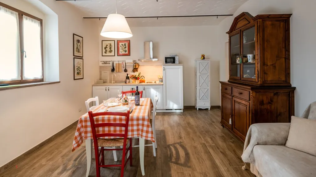 Sala da pranzo - Historic Hamlet with Pool in Anghiari