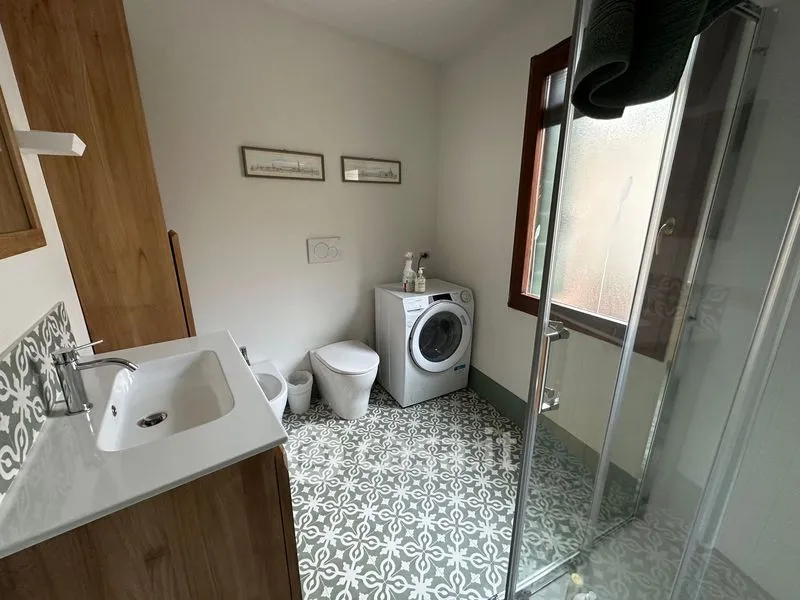 Bagni - Rustic Bilocale with Canal View in Venice