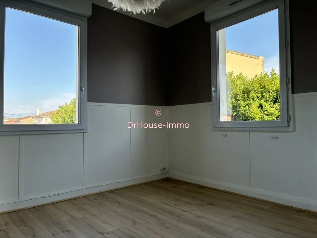 Toad - Charming House with Pool in Bourg-lès-Valence