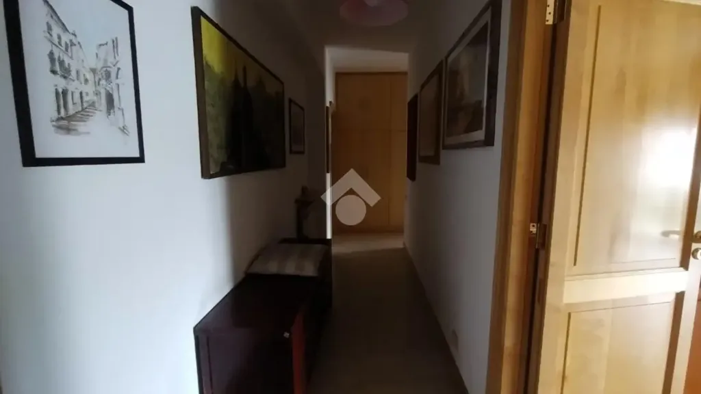 Entrée - Spacious Apartment with Balcony in Castrolibero
