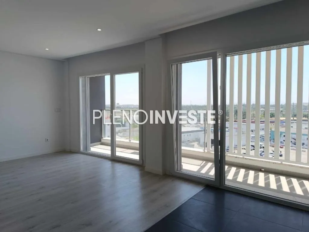Magamistoad - New Duplex with Panoramic View in Seixal