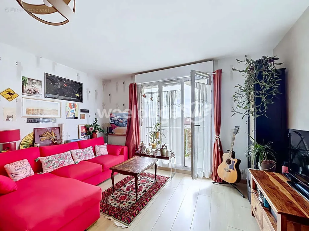 Séjour - Appartement avec Terrasse Sud-Est à Eragny