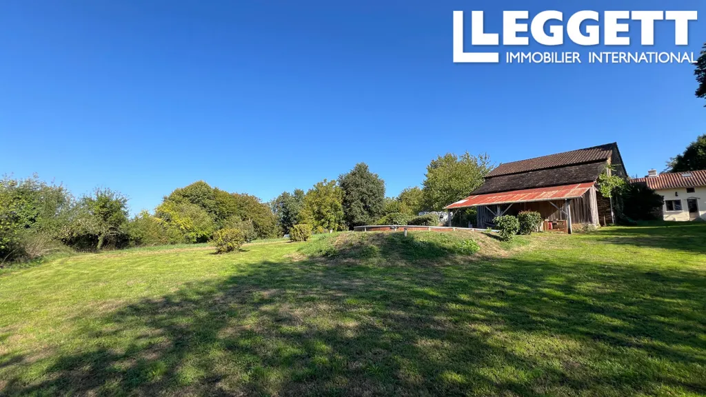 Jardin - Ensemble Rural avec Deux Maisons et Jardin de 1,75 Acre