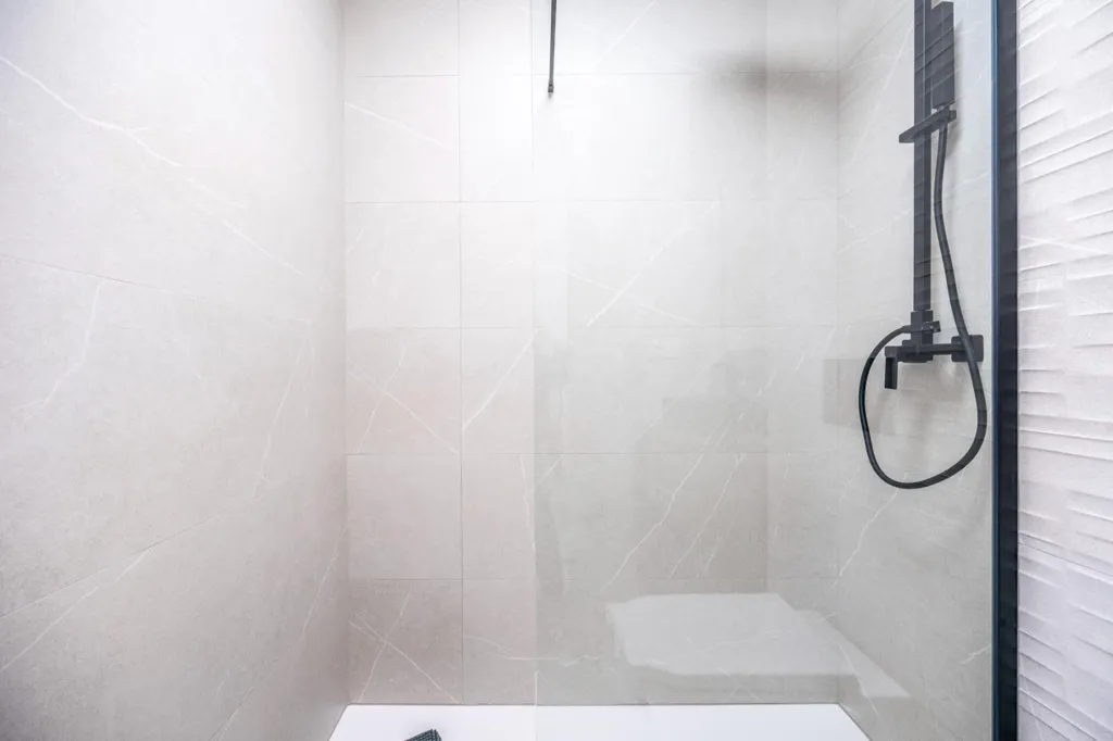 Bagni - Architectural Villa with Private Pool in Roldán