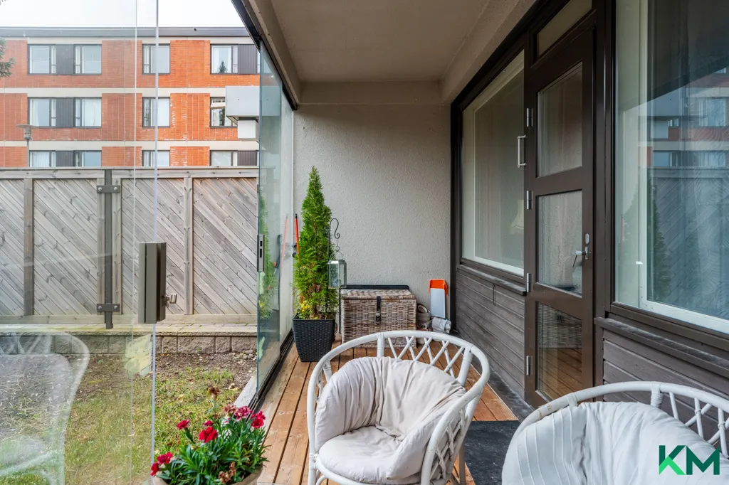 Balcon - Apartment with Private Garden in East Centre