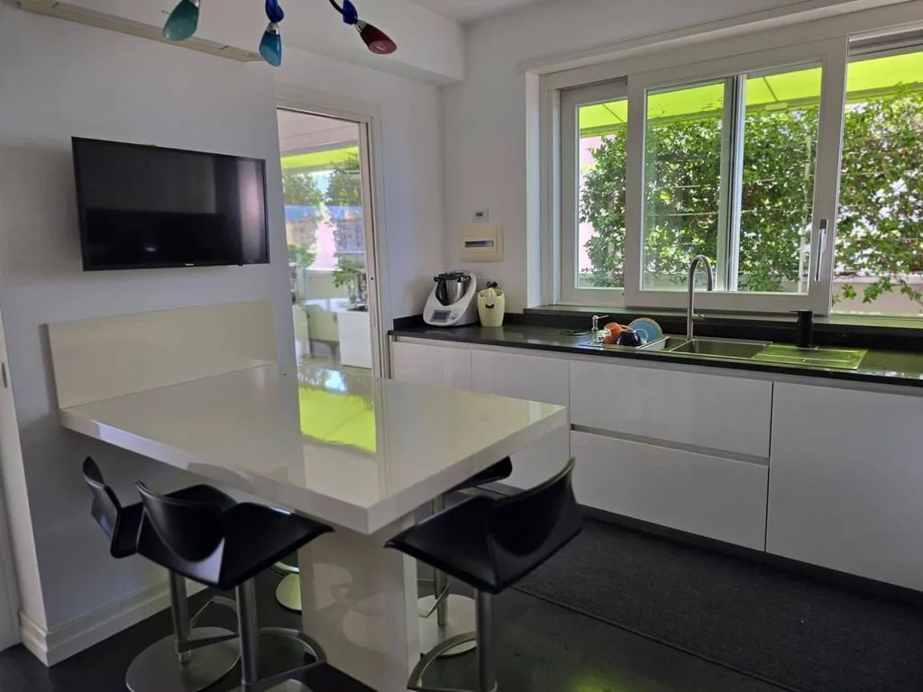 Köök - Luxury Penthouse with Panoramic View in Terni