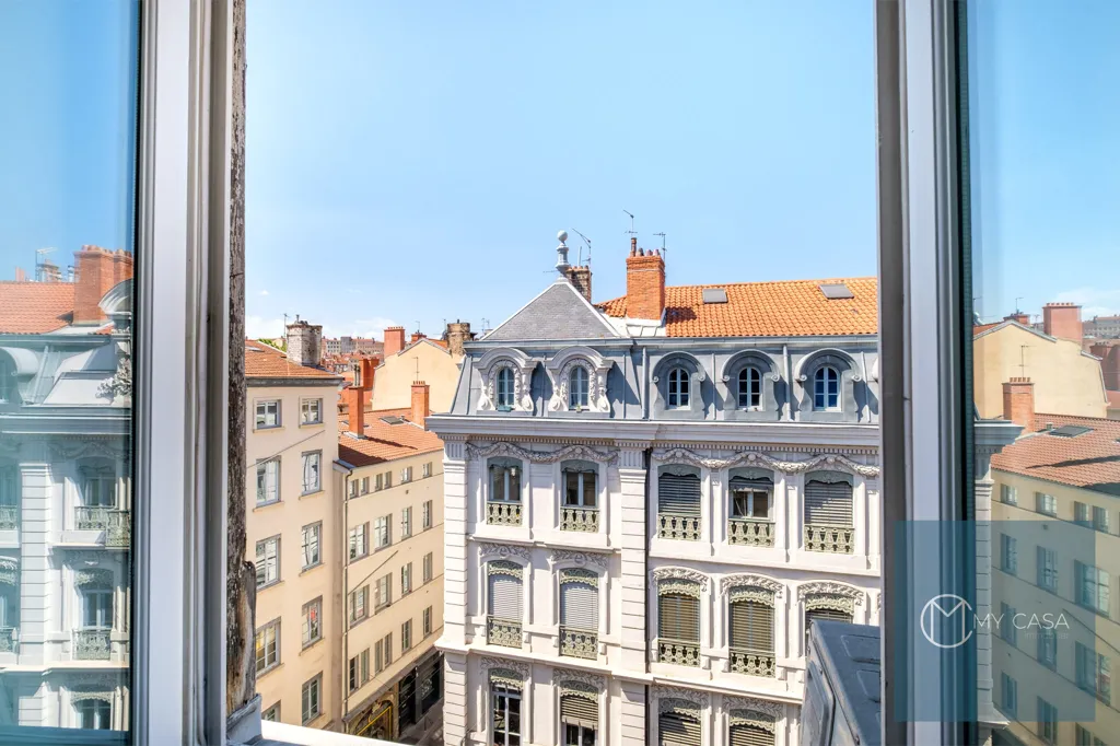 Zimmer - T2bis with Courtyard View in Lyon 1er