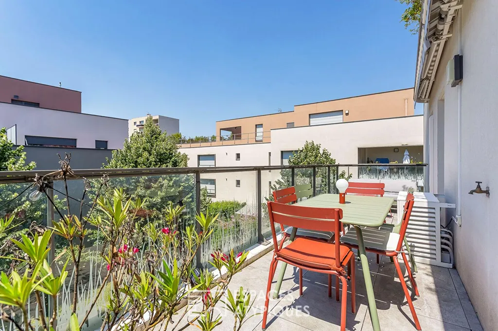Rõdu - Contemporary Flat with Terrace in Montchat
